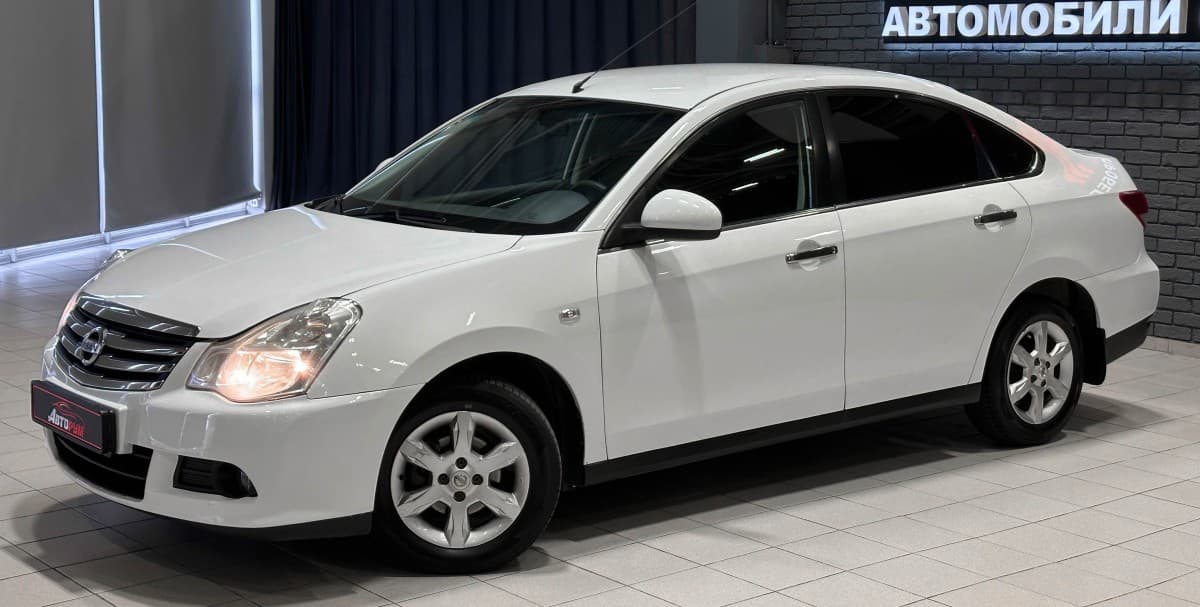 Nissan Almera - 2