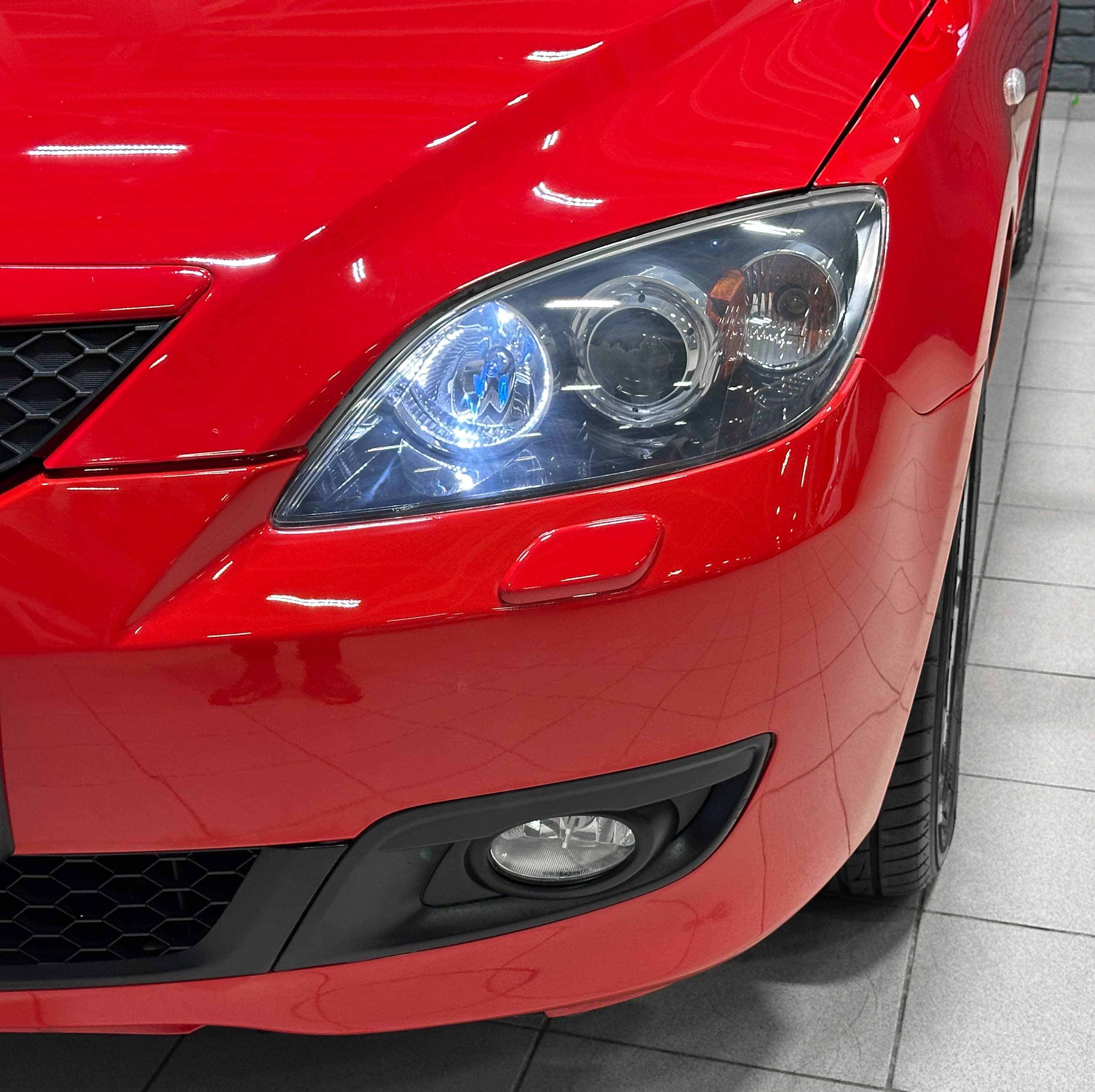 Mazda 3 - 4
