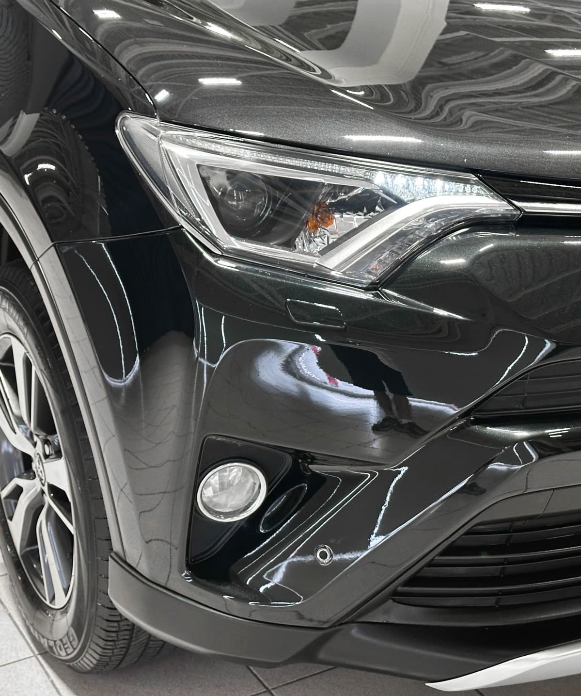 Toyota RAV4 - 3