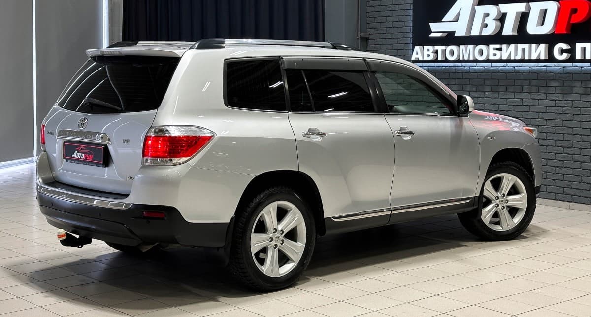 Toyota Highlander - 5