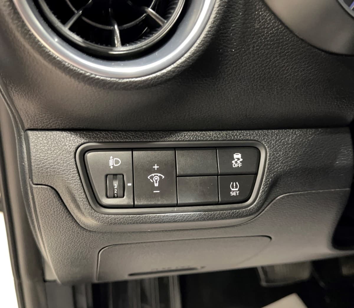 Kia Cerato - фото 17