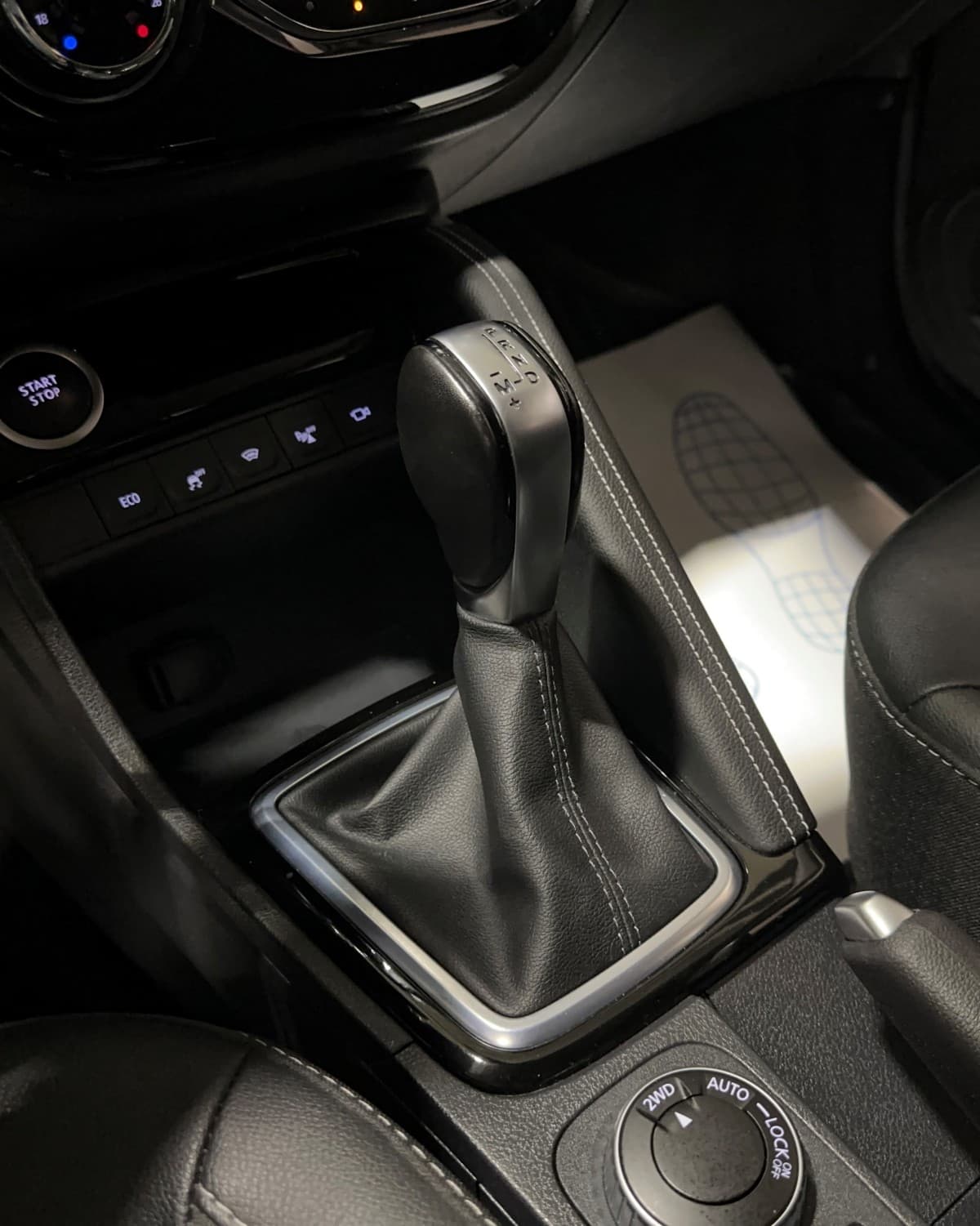 Renault Kaptur - фото 32
