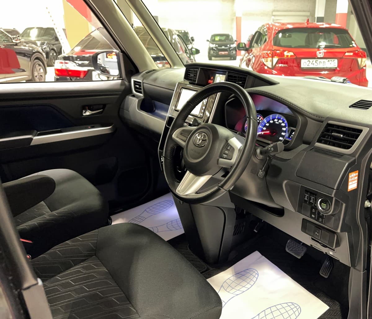Toyota Roomy - фото 10