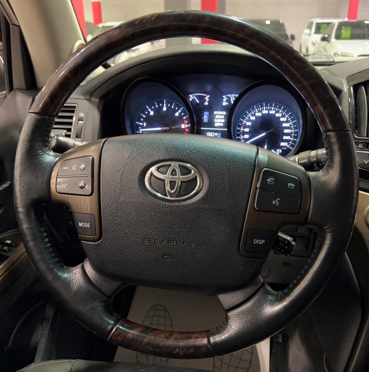 Toyota Land Cruiser 200 - фото 39