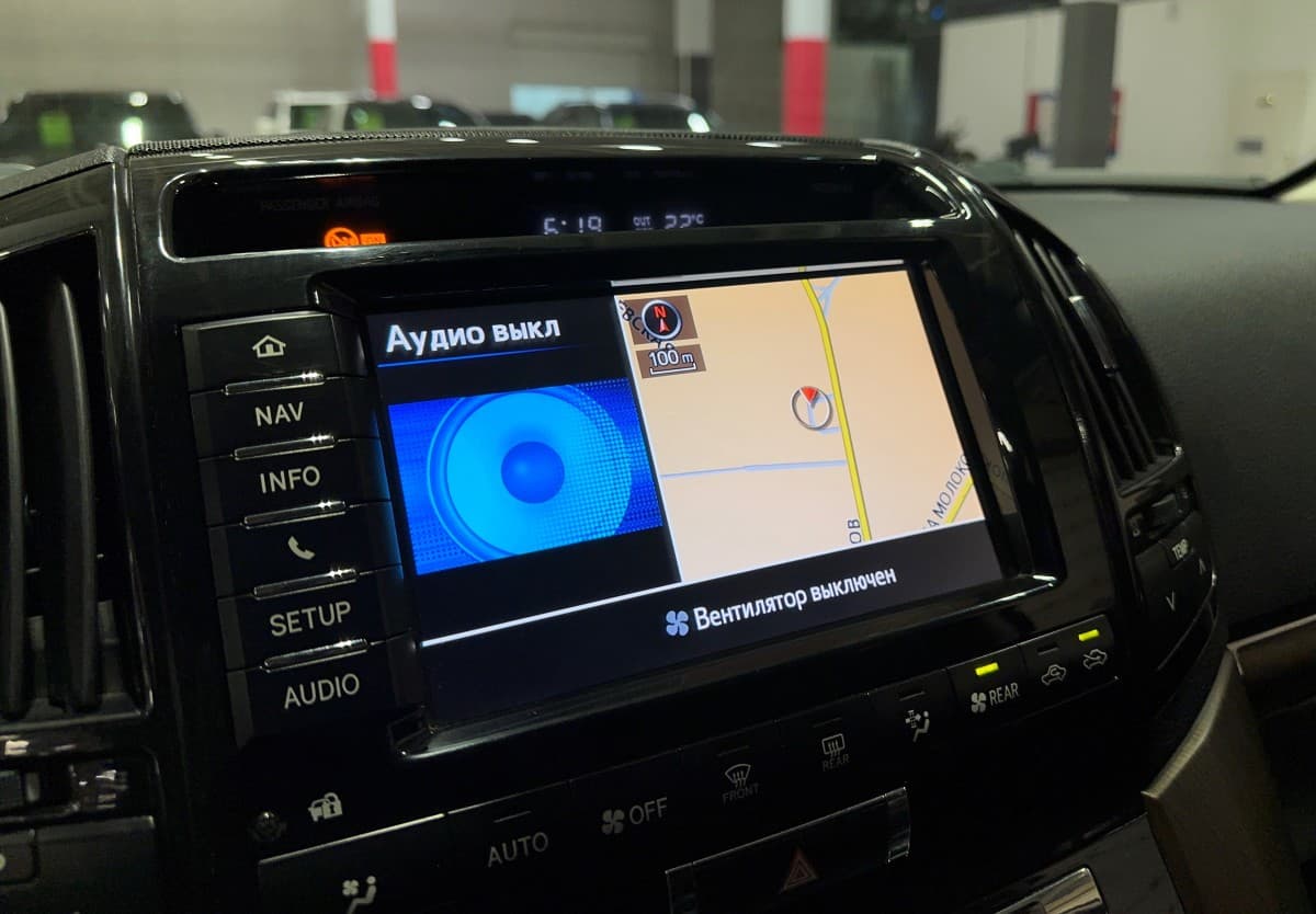 Toyota Land Cruiser 200 - фото 21