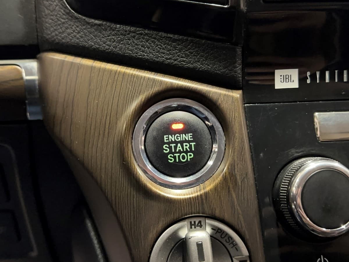Toyota Land Cruiser 200 - фото 24