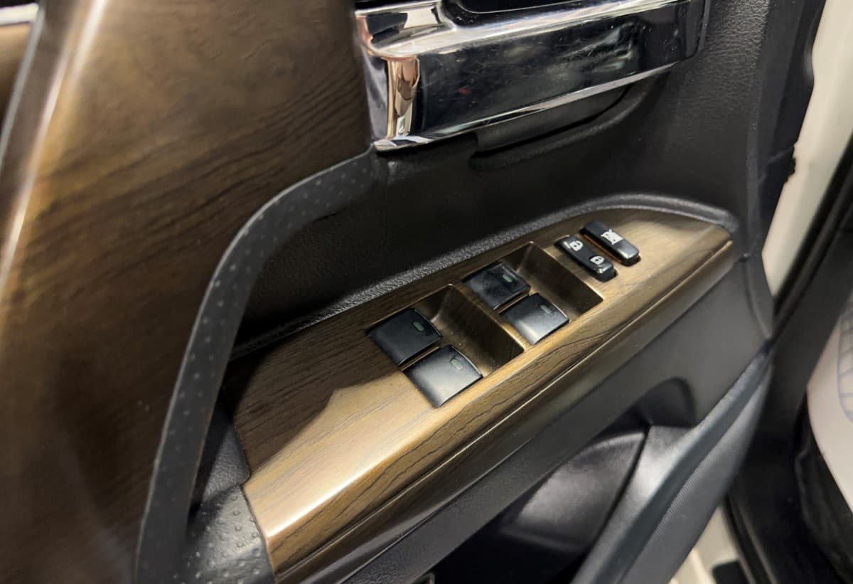Toyota Land Cruiser 200 - фото 35