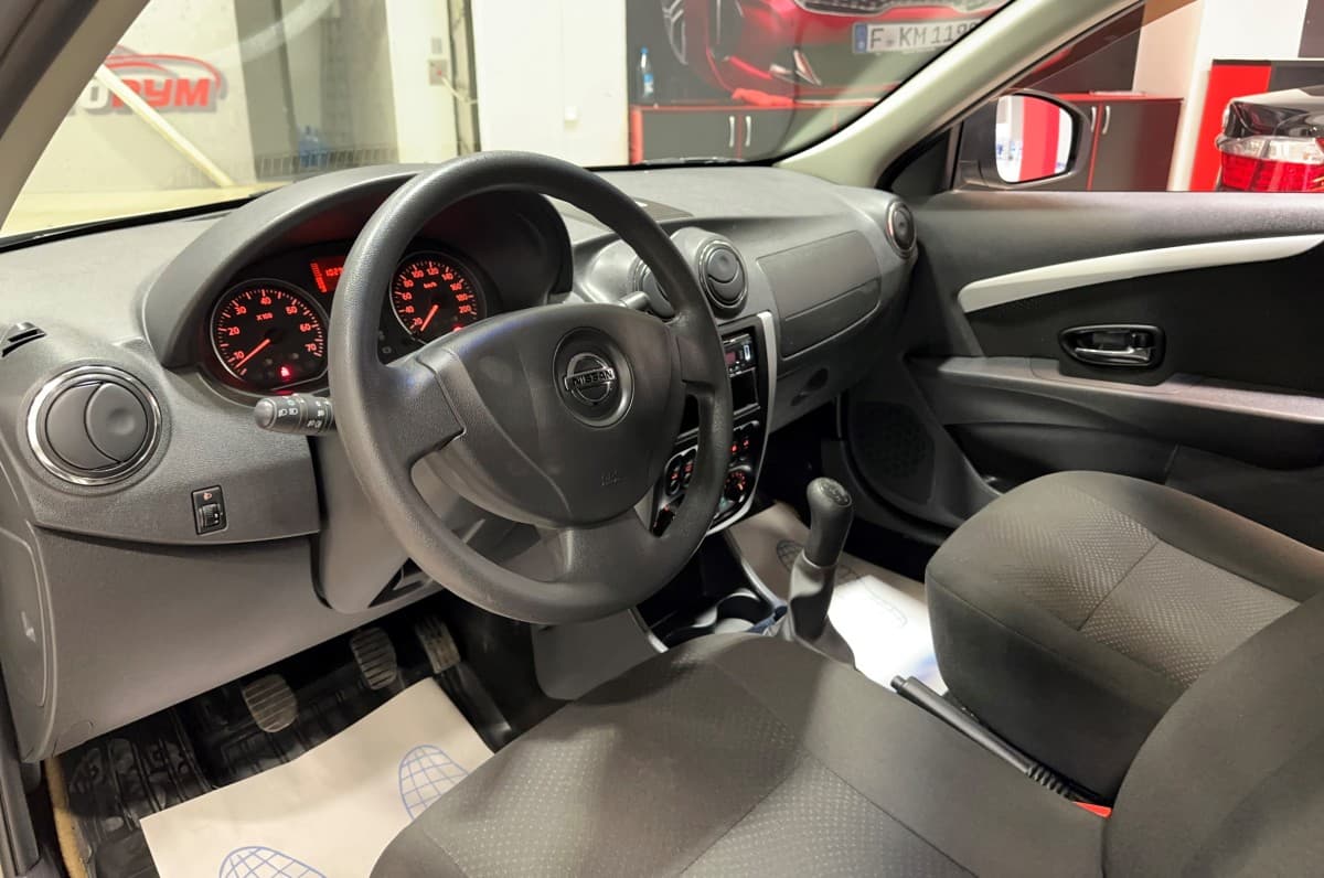 Nissan Almera - фото 10
