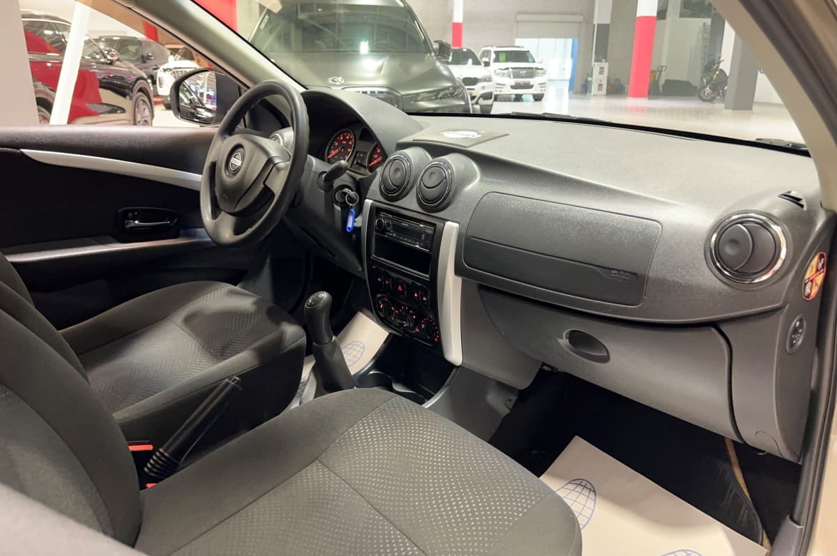 Nissan Almera - фото 15