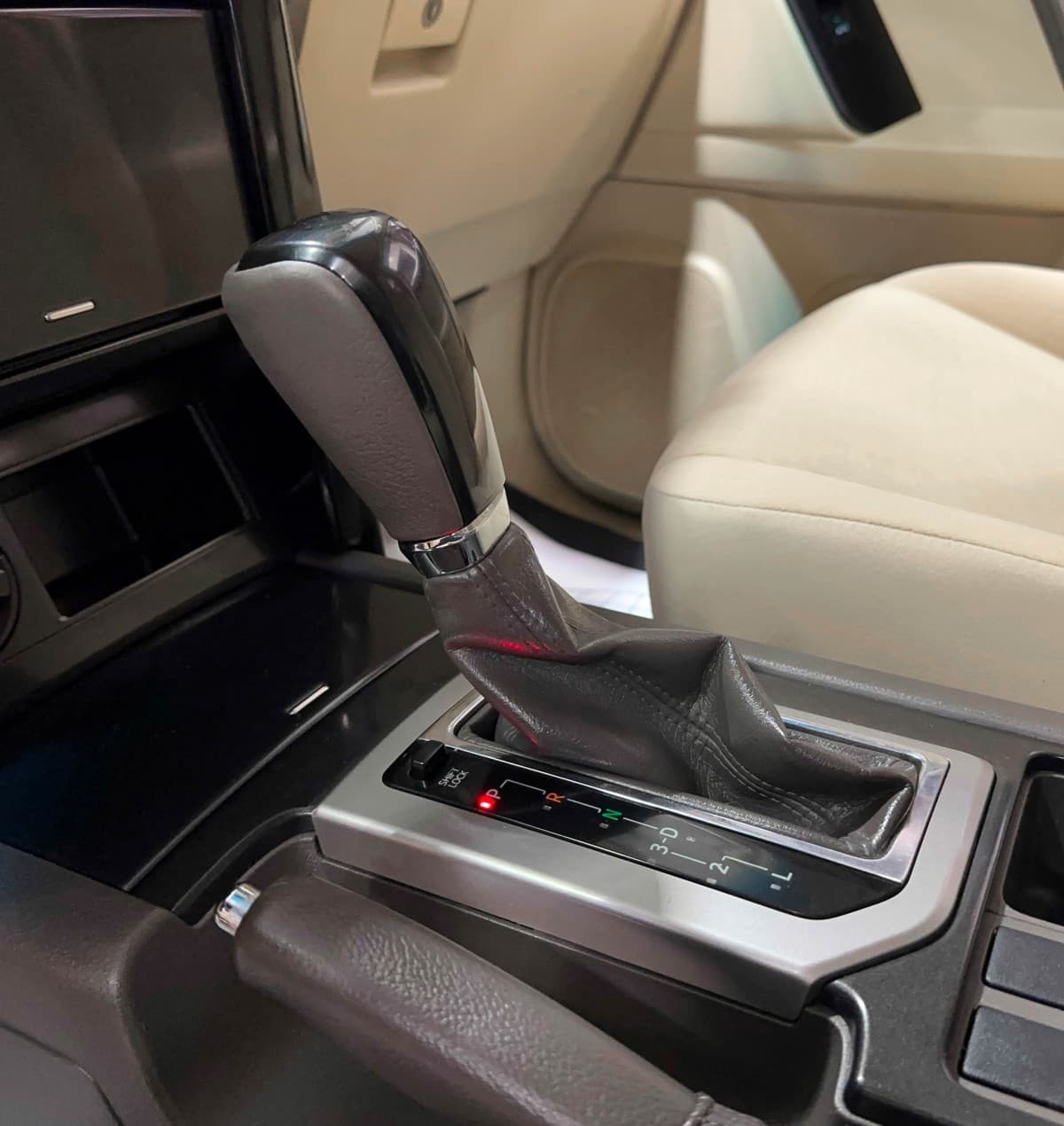 Toyota Land Cruiser Prado - фото 26