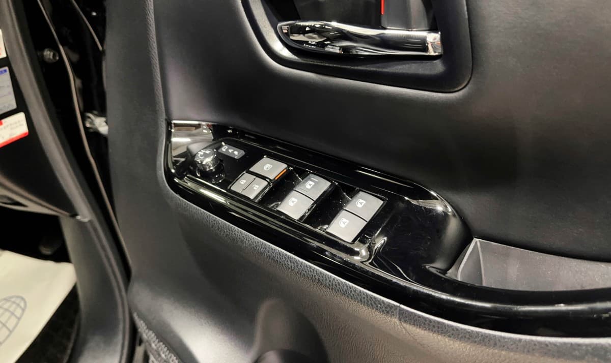Toyota Noah - фото 19