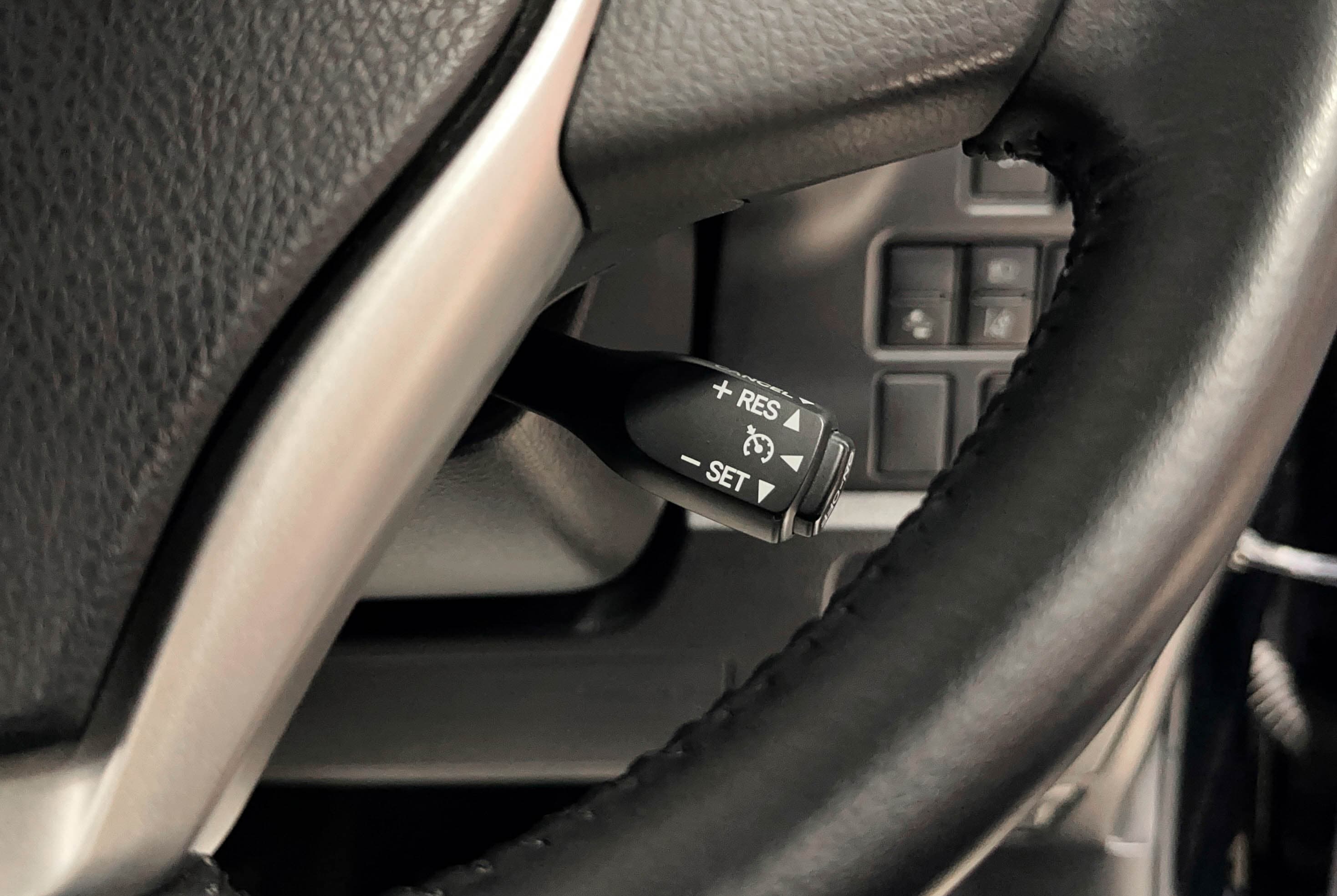 Toyota Noah - фото 23