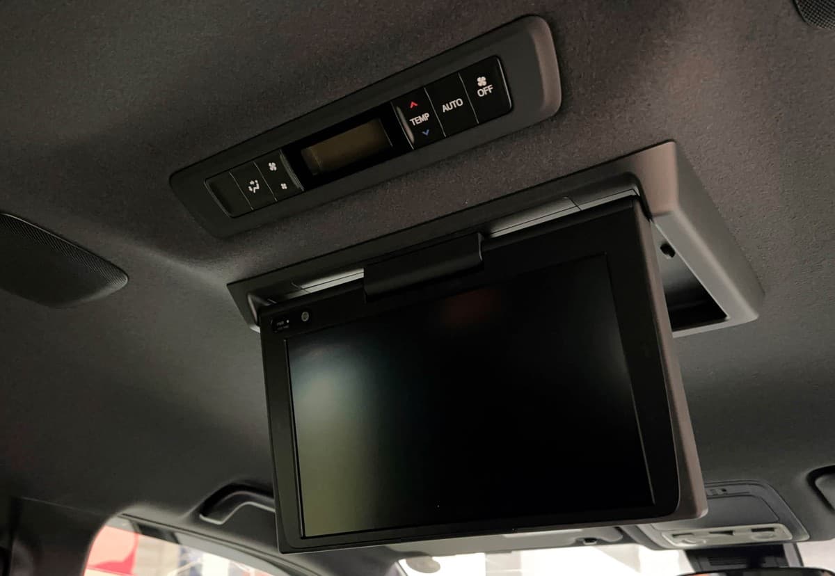 Toyota Noah - фото 30