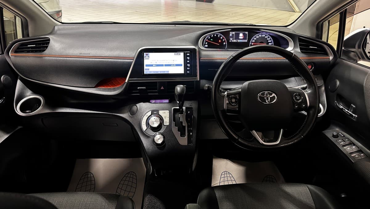 Toyota Sienta - фото 29