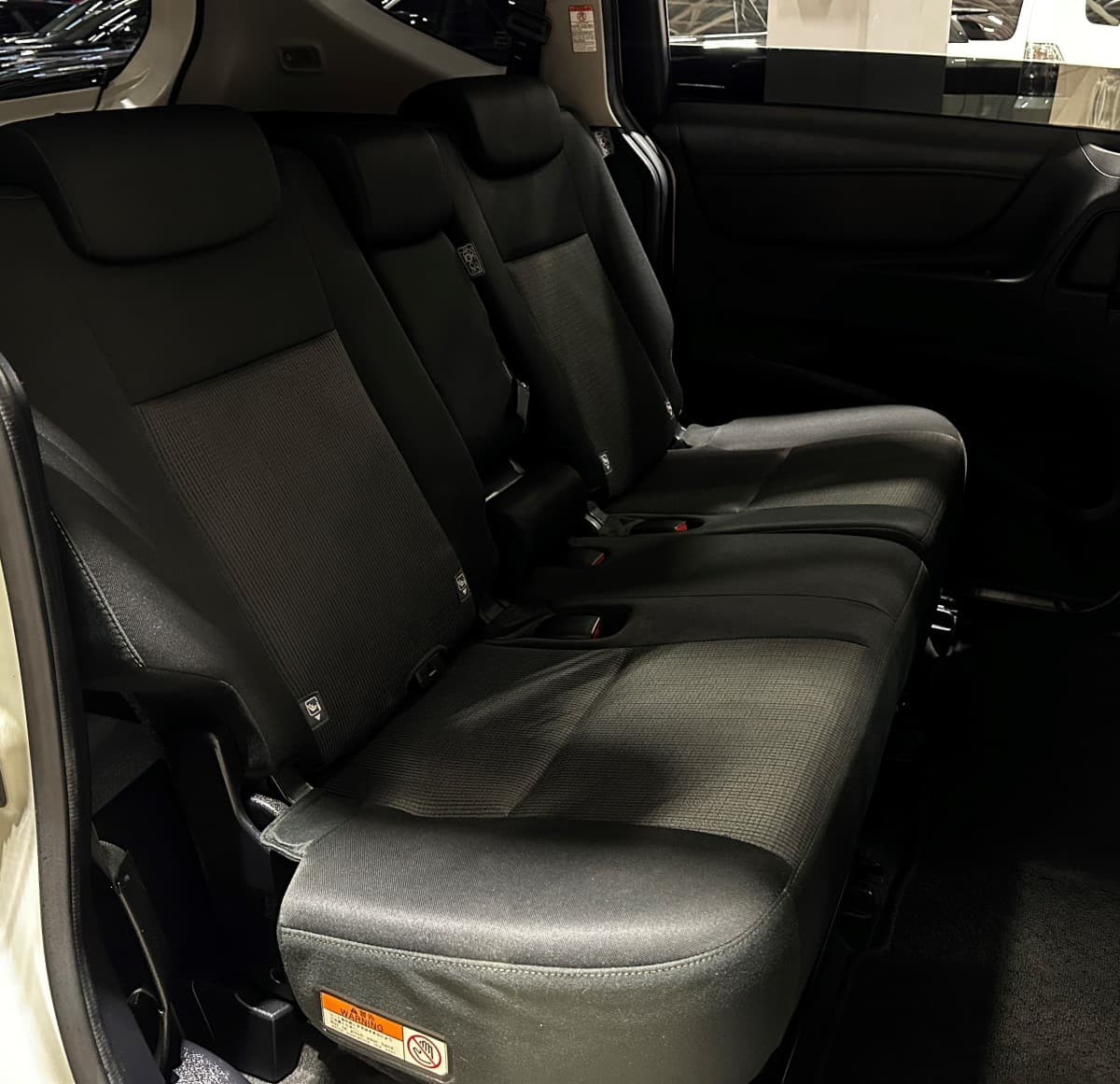 Toyota Sienta - фото 13