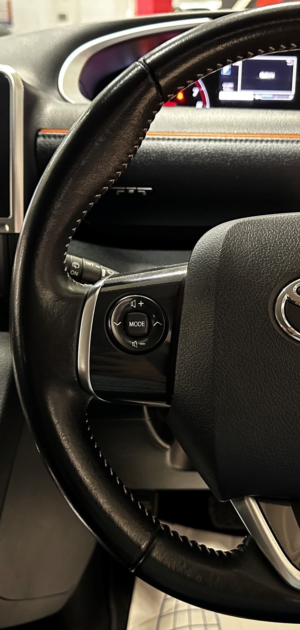 Toyota Sienta - фото 22
