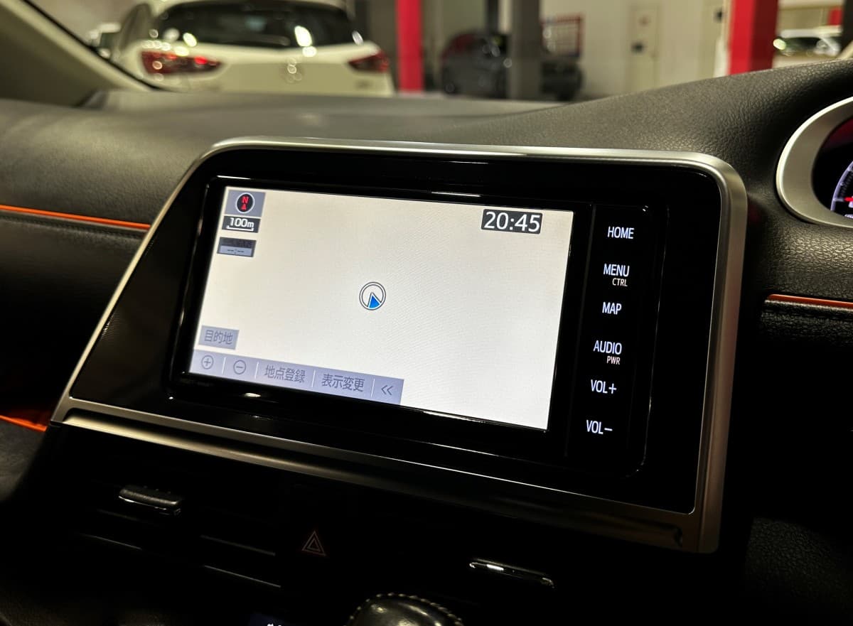 Toyota Sienta - фото 24