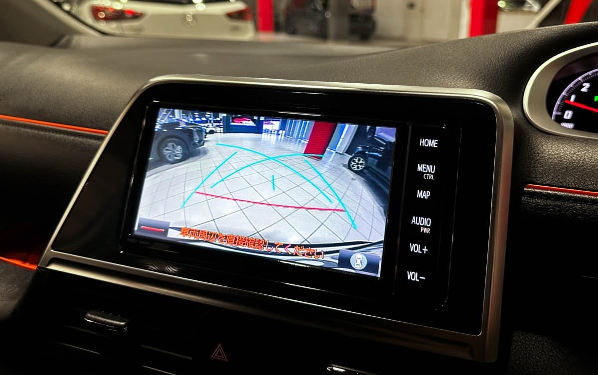 Toyota Sienta - фото 25