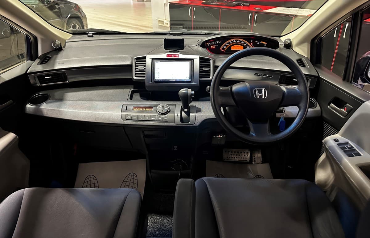 Honda Freed - фото 22