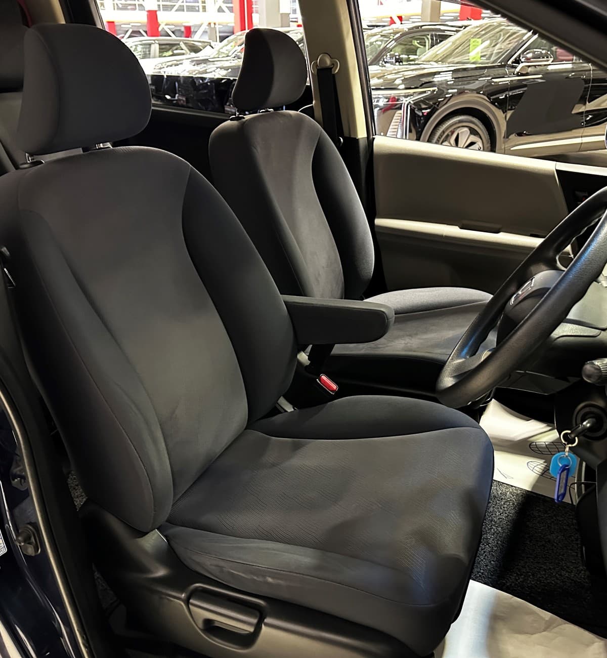 Honda Freed - фото 9