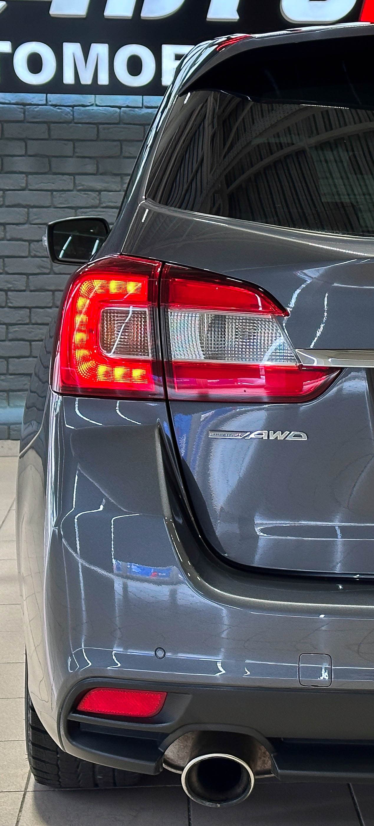 Subaru Levorg - фото 8