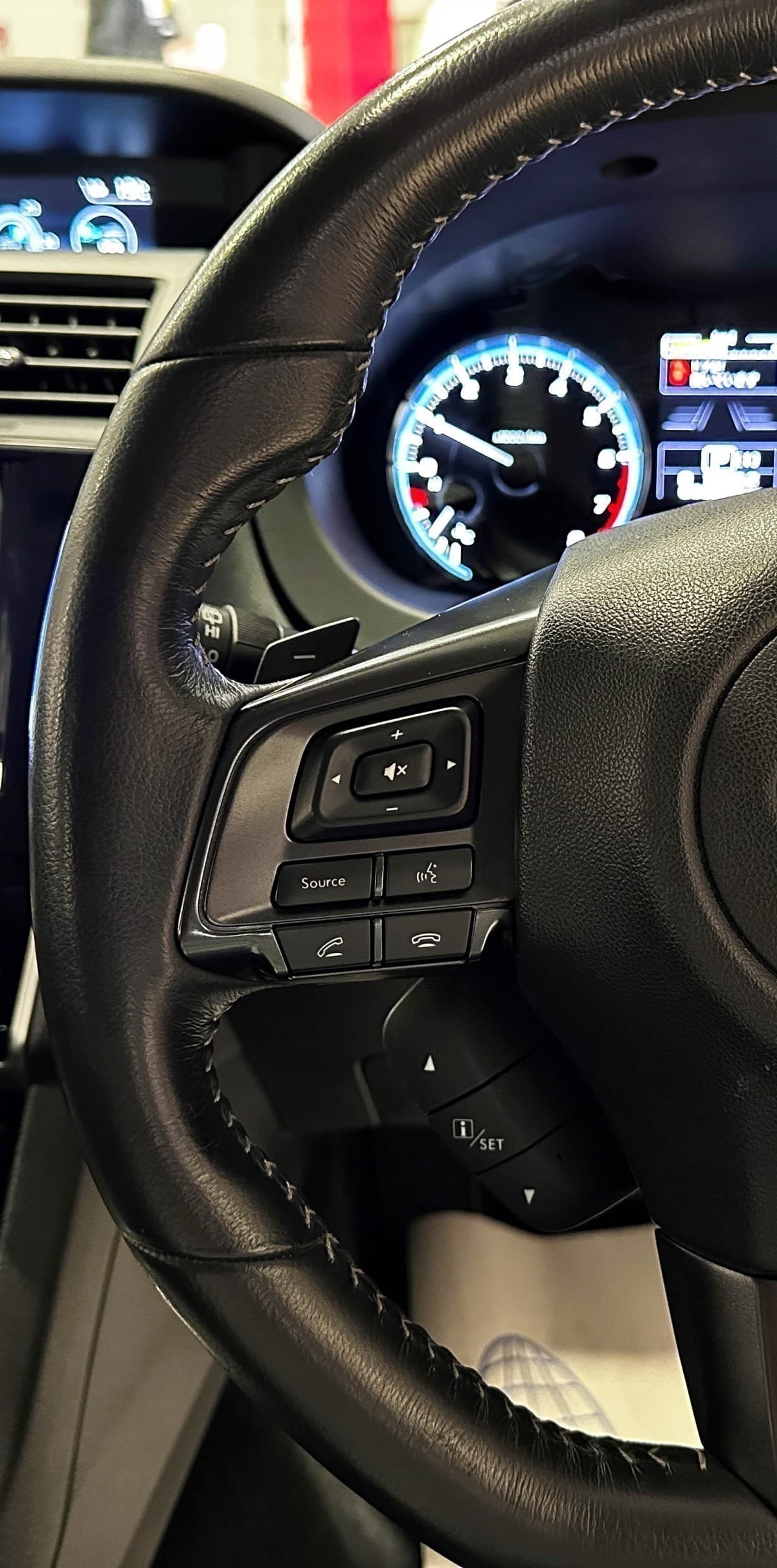 Subaru Levorg - фото 21