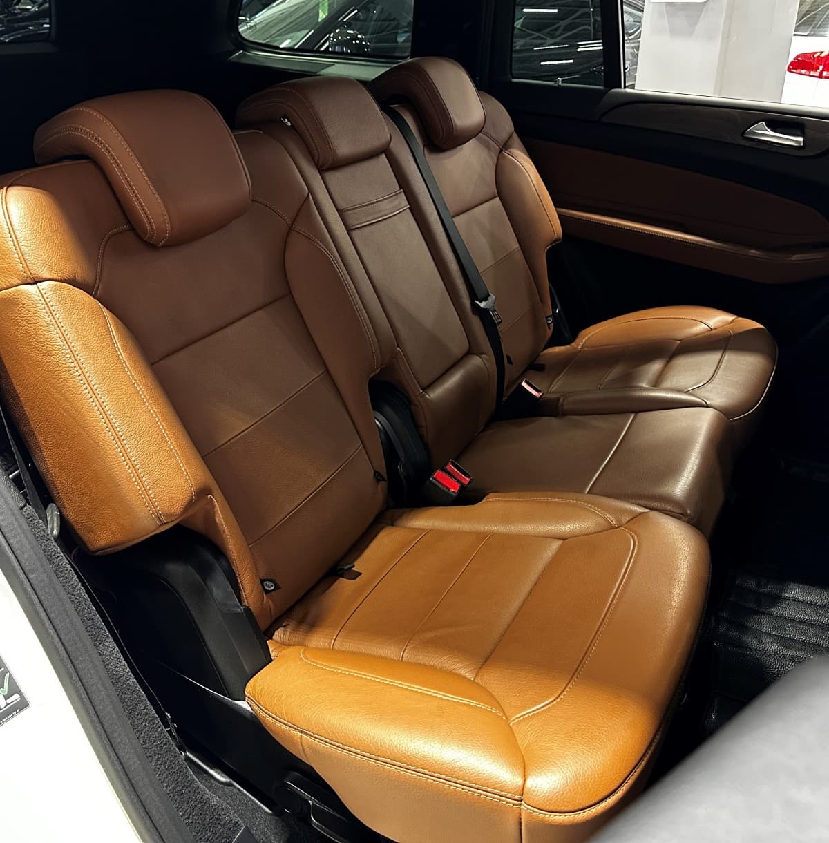 Mercedes-Benz GLS-Класс - фото 17