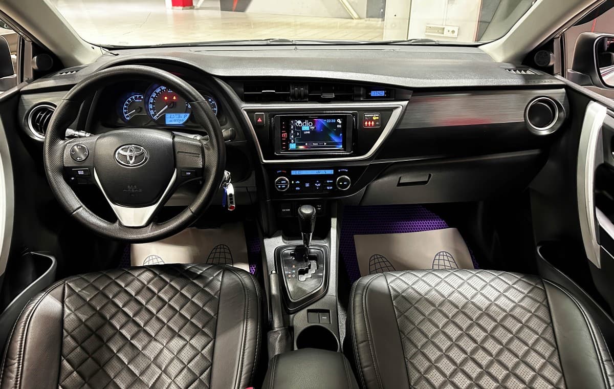 Toyota Auris - фото 24