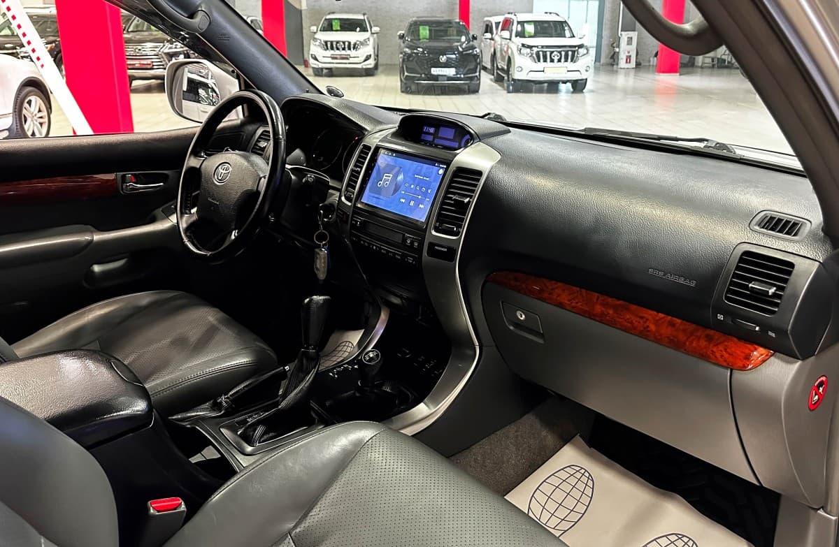 Toyota Land Cruiser 120 (Prado) - фото 17