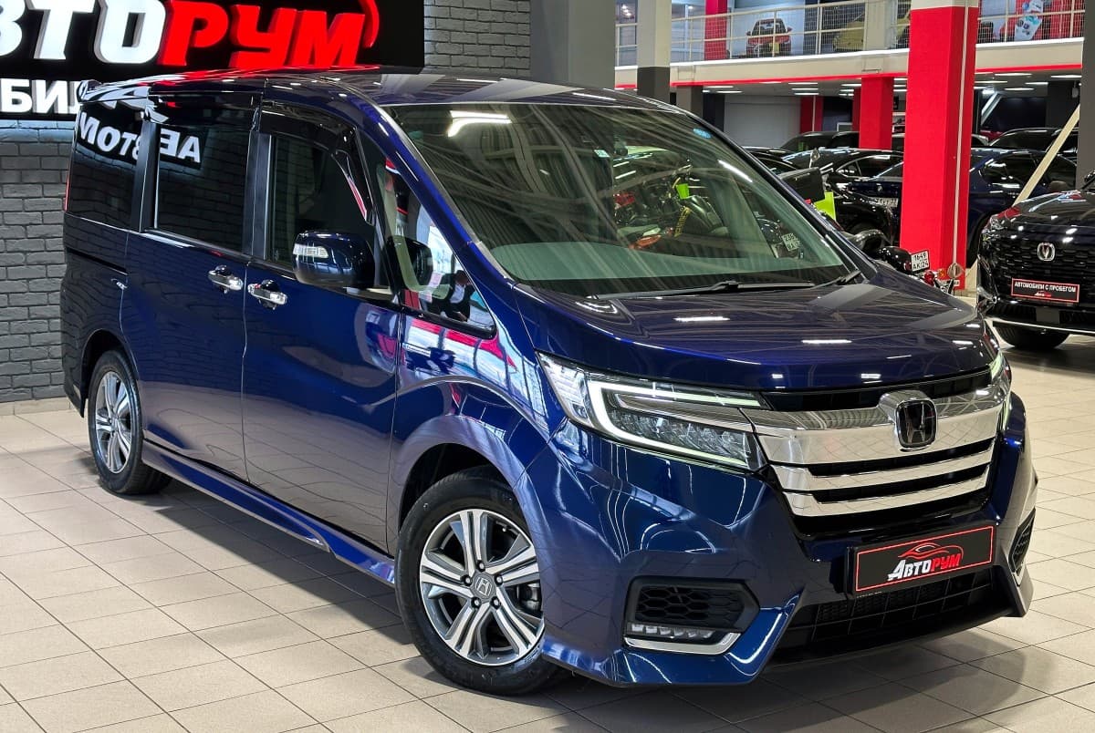 Honda Stepwgn Spada - 4