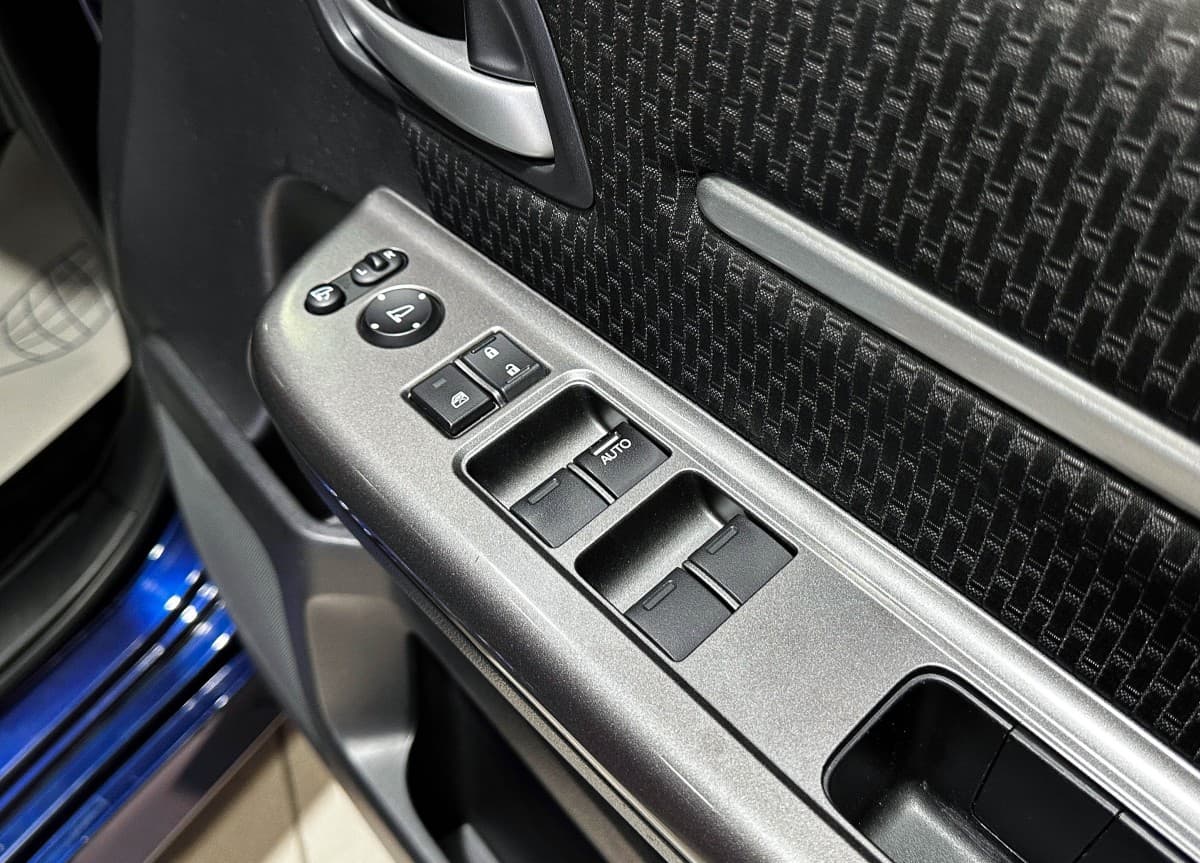 Honda Stepwgn Spada - фото 18