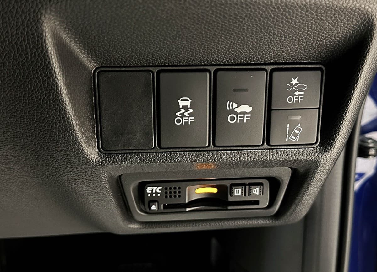 Honda Stepwgn Spada - фото 19