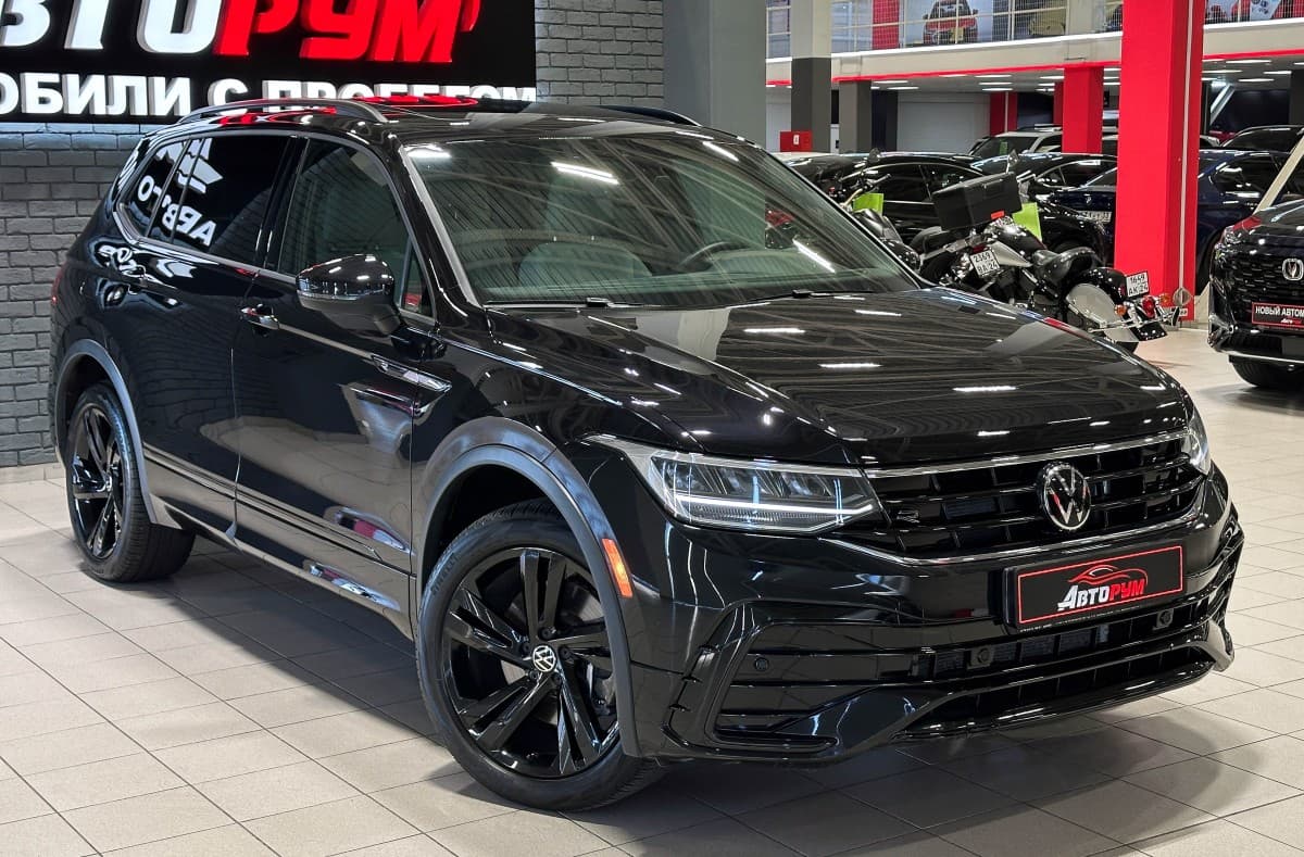 Volkswagen Tiguan - 4