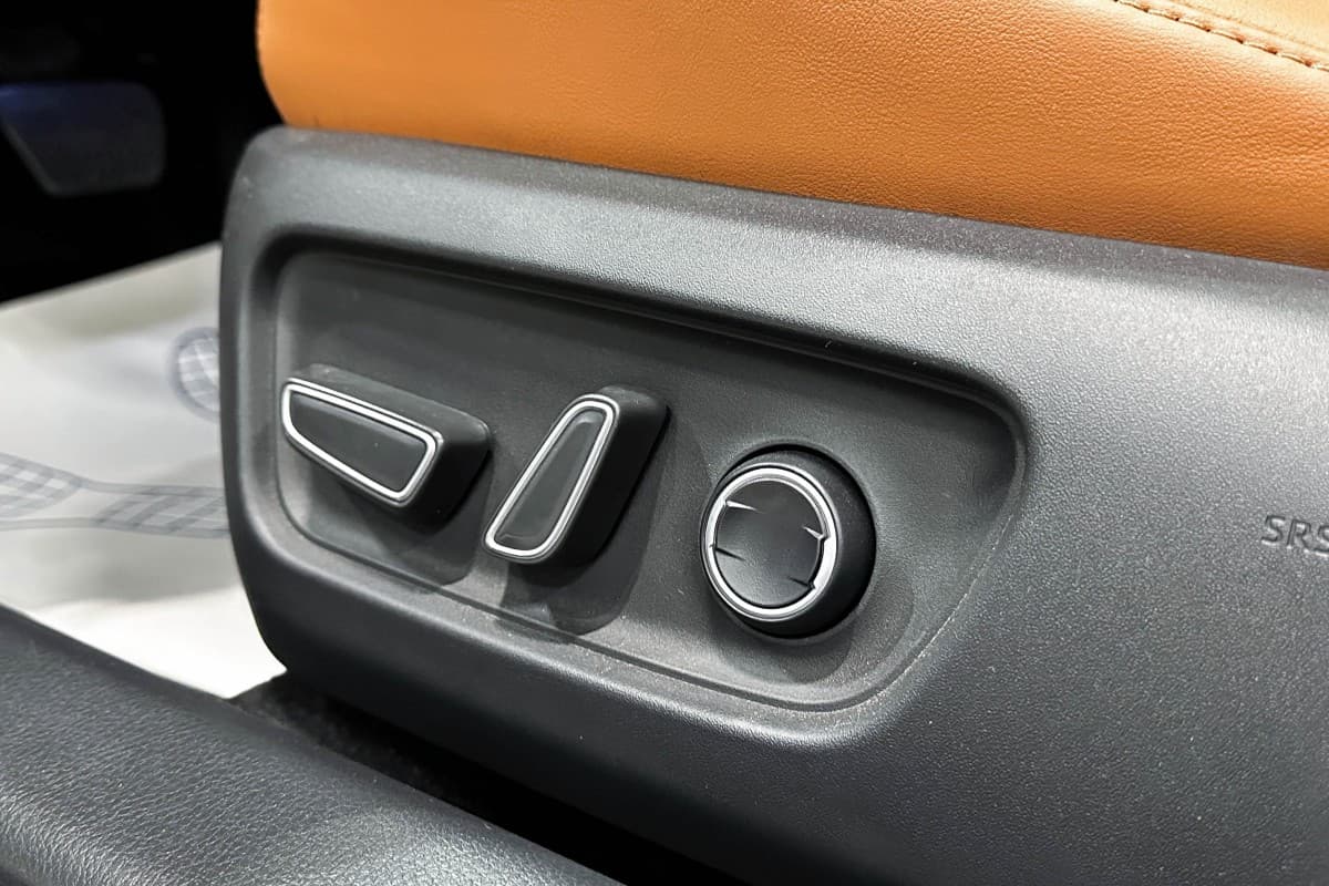 Toyota Camry - фото 19