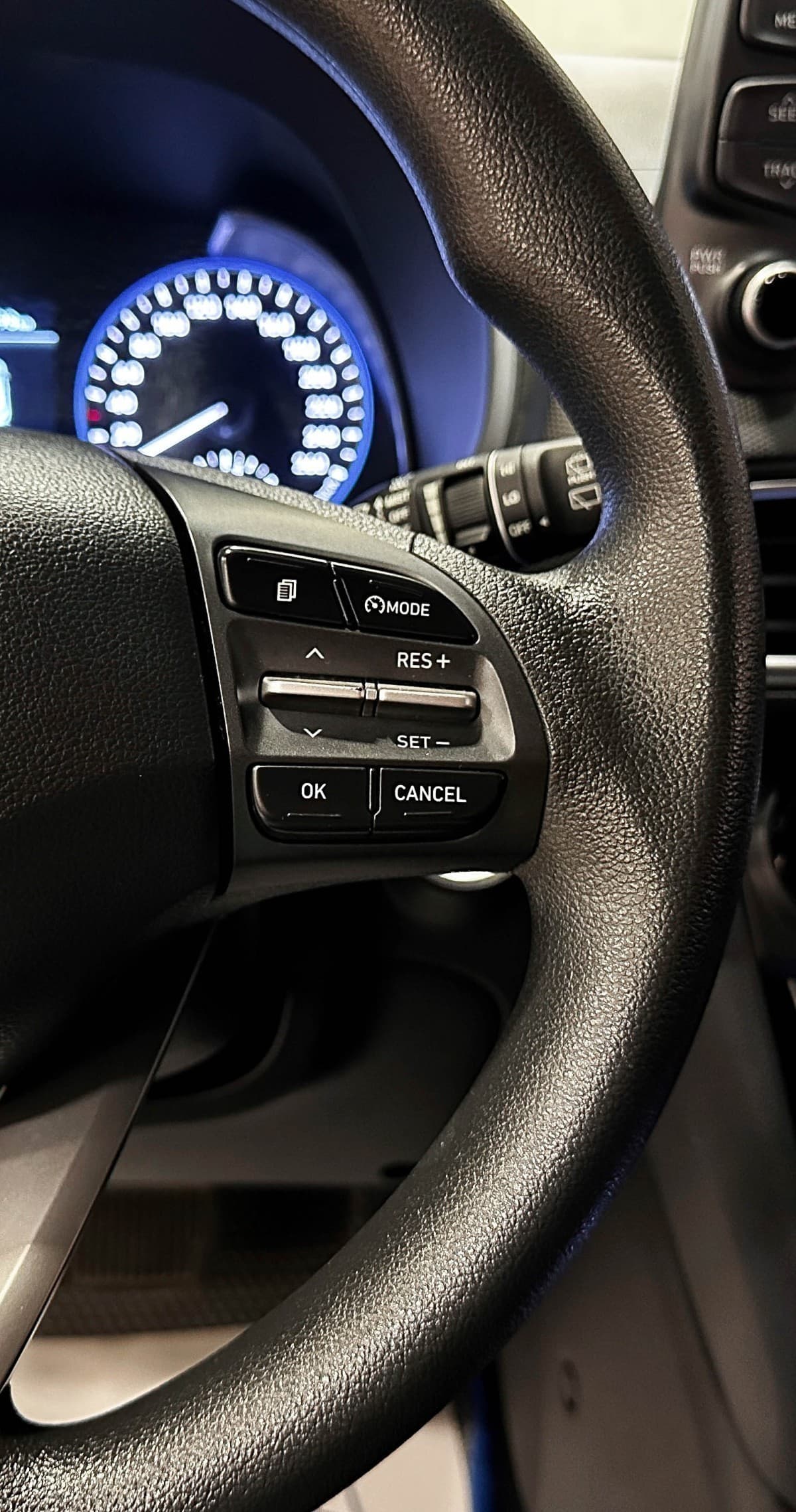 Hyundai Kona - фото 22