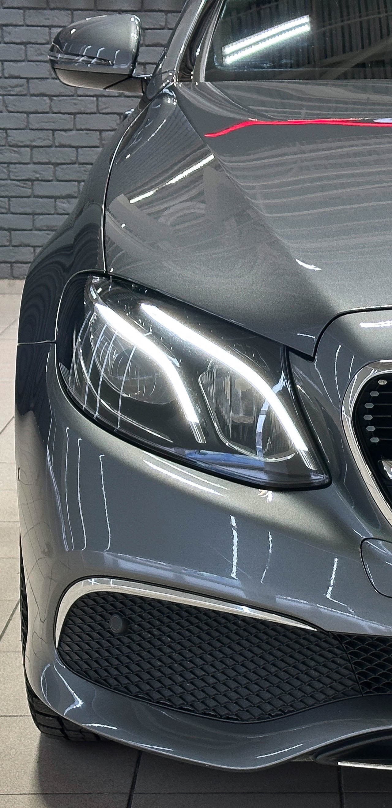 Mercedes-Benz E 250 - фото 9