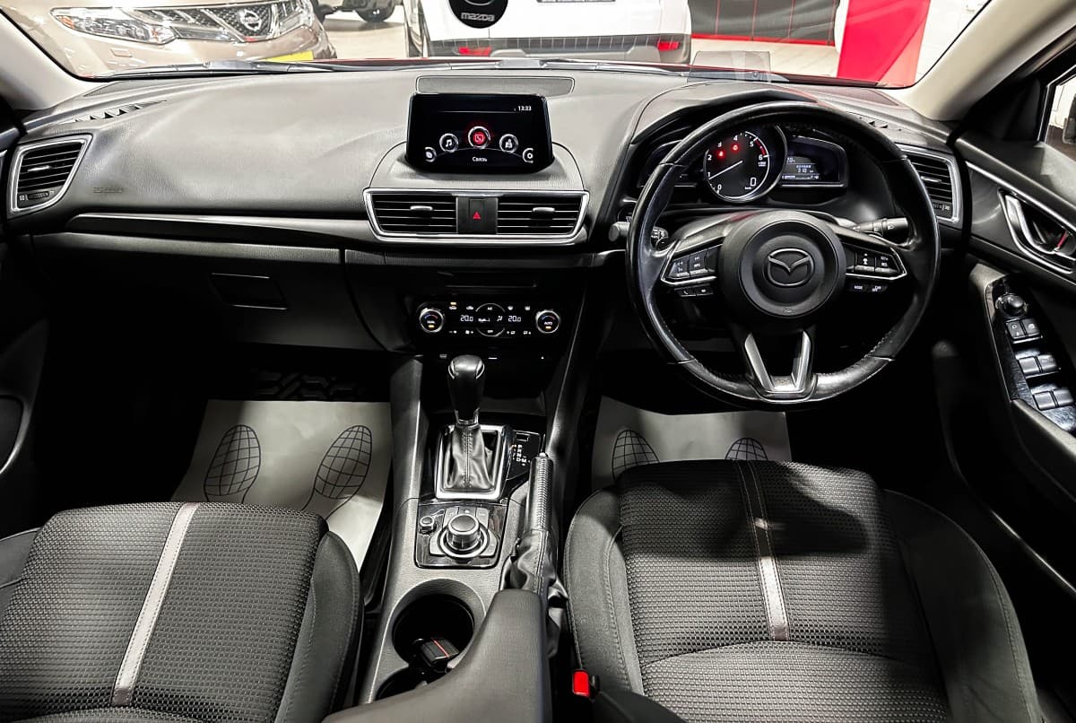 Mazda Axela - фото 29