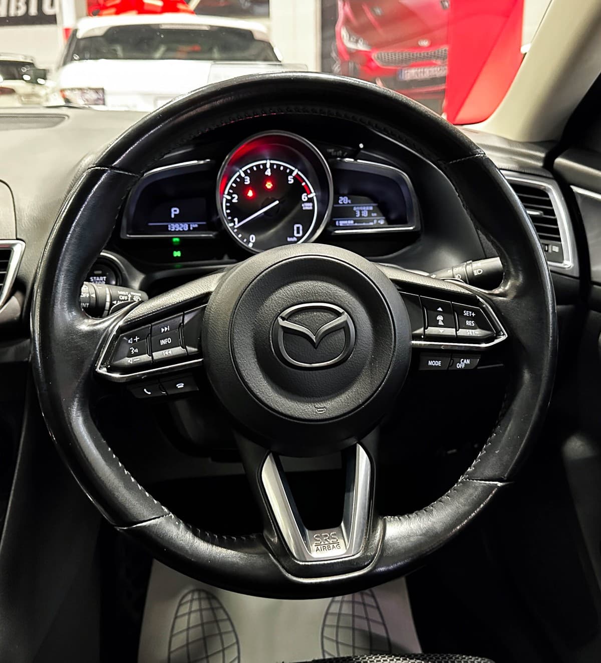Mazda Axela - фото 28