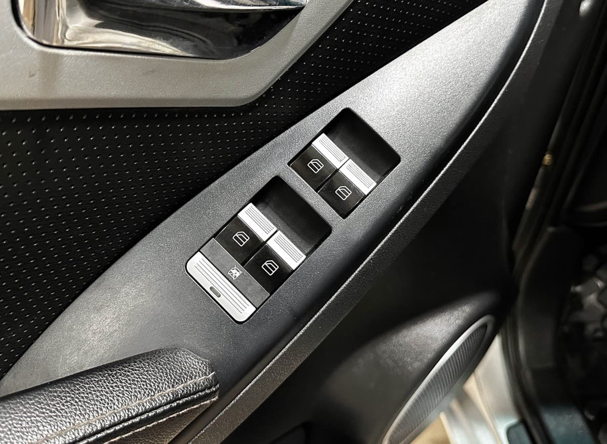 Lifan X60 - фото 13