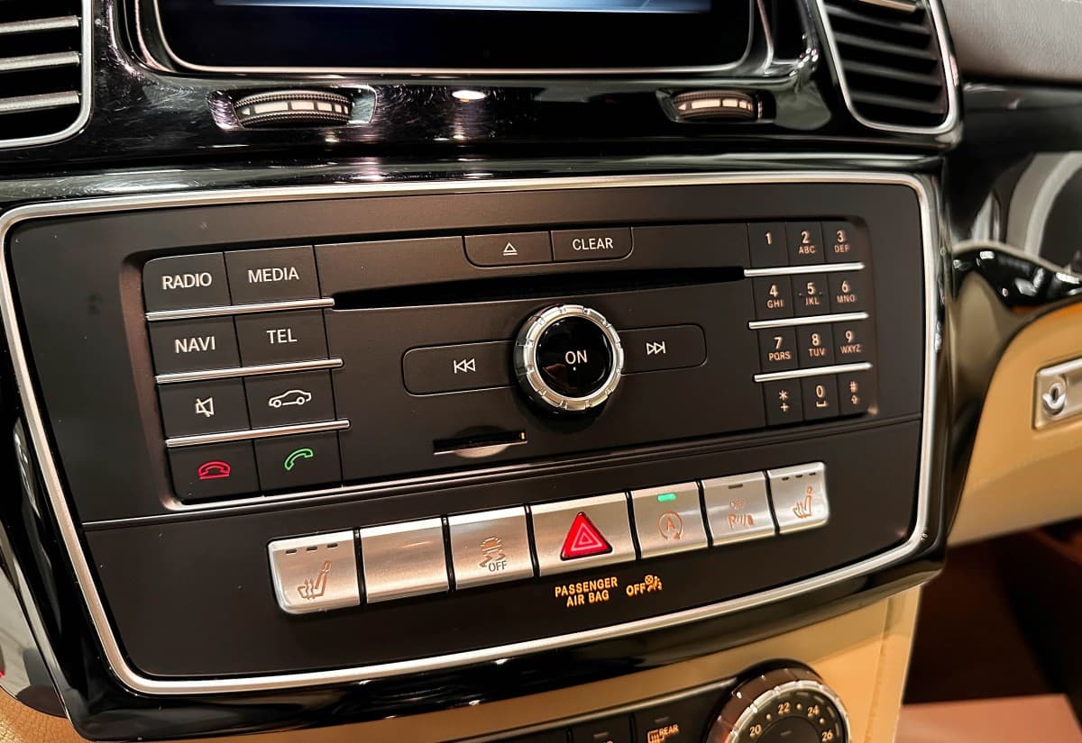 Mercedes-Benz GLS 400 4MATIC - фото 27