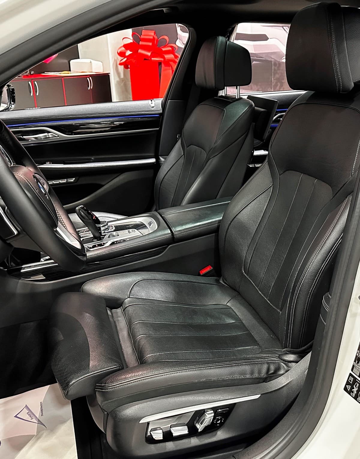 BMW 740 LI - фото 12