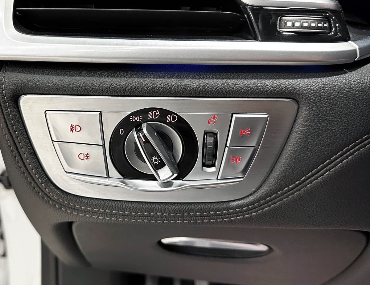 BMW 740 LI - фото 25