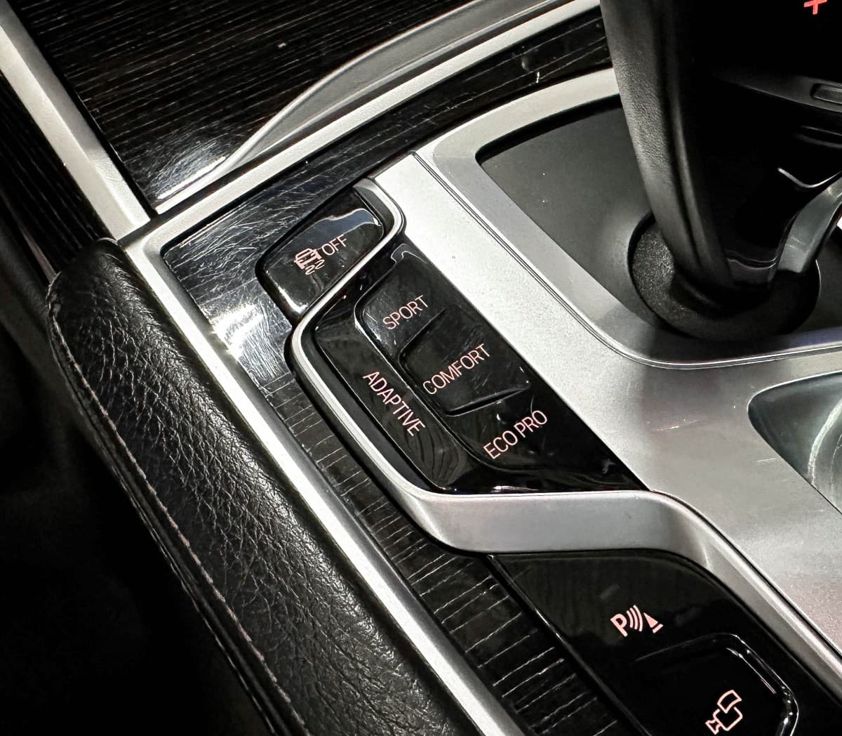 BMW 740 LI - фото 35