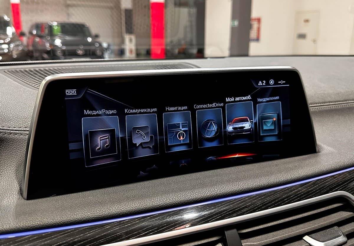 BMW 740 LI - фото 32
