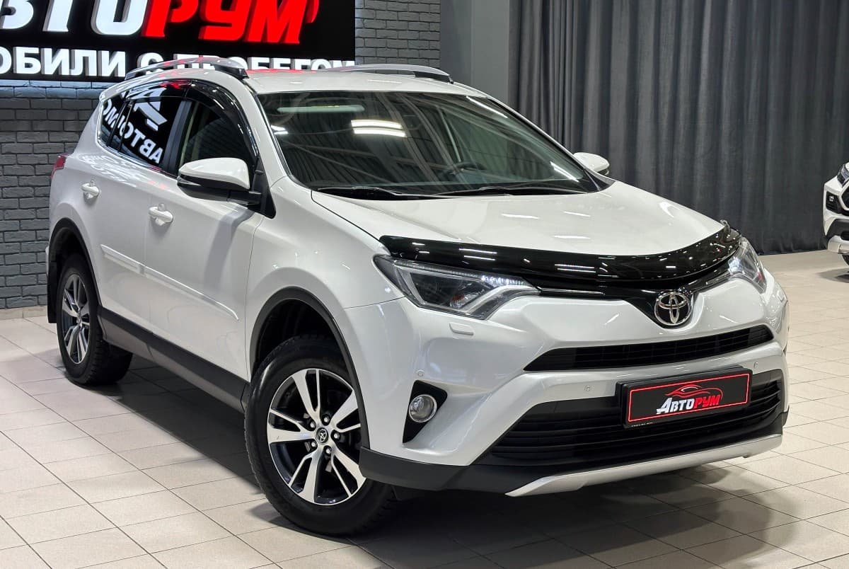 Toyota RAV4 - 4