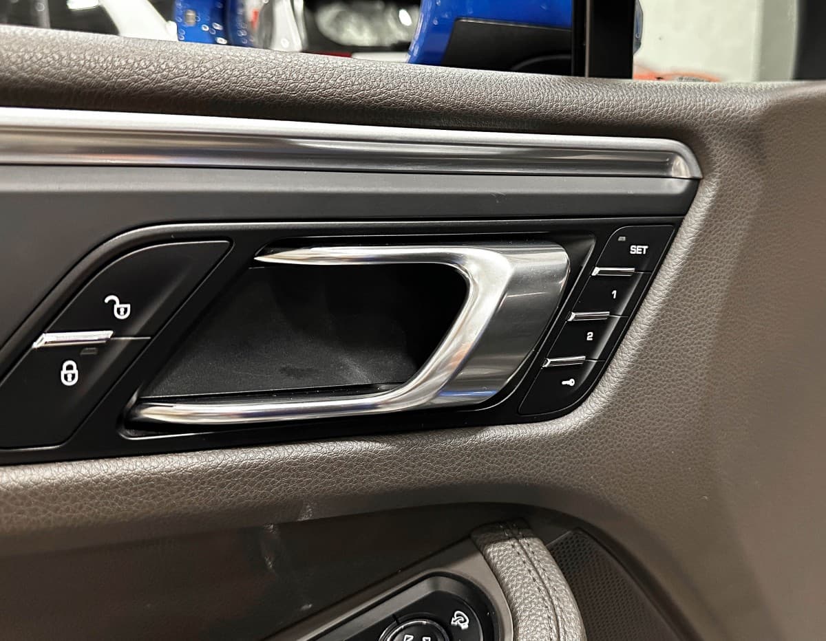 Porsche Macan - фото 18