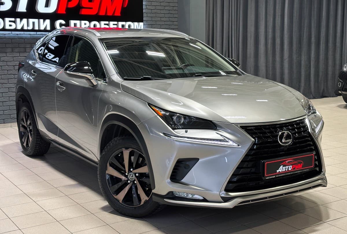 Lexus NX200 - 4