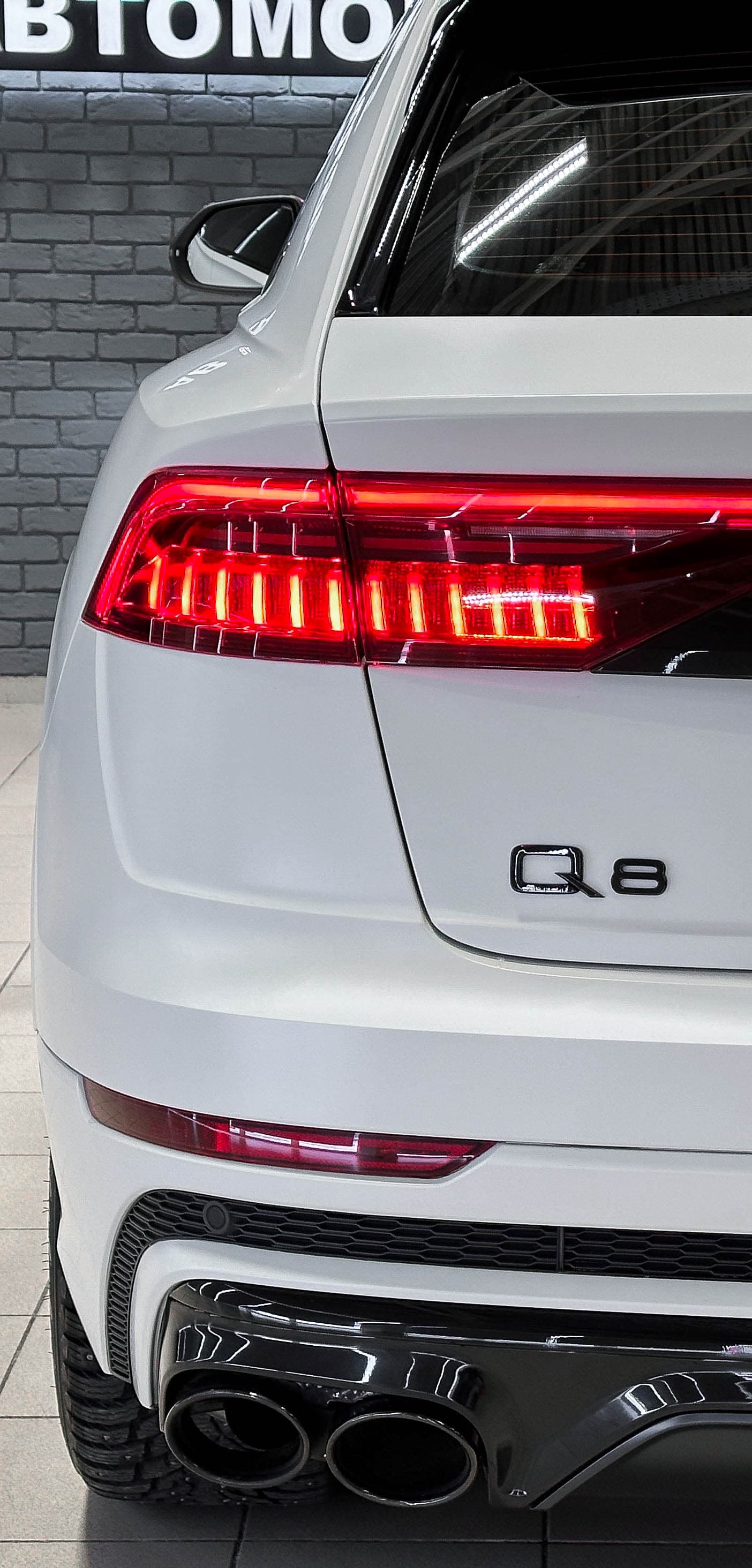 Audi Q8 - фото 10