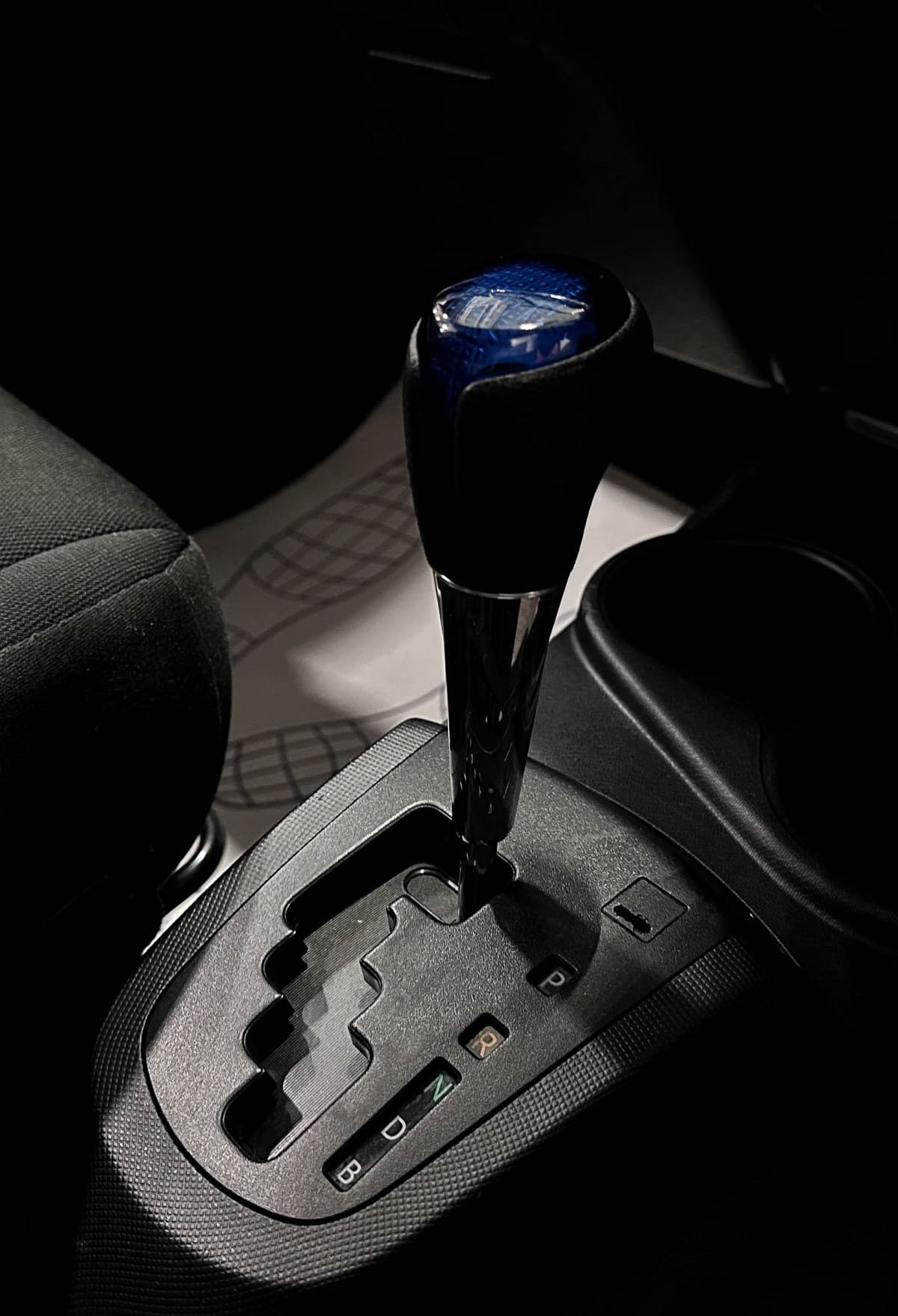 Toyota Aqua Hybrid - фото 25