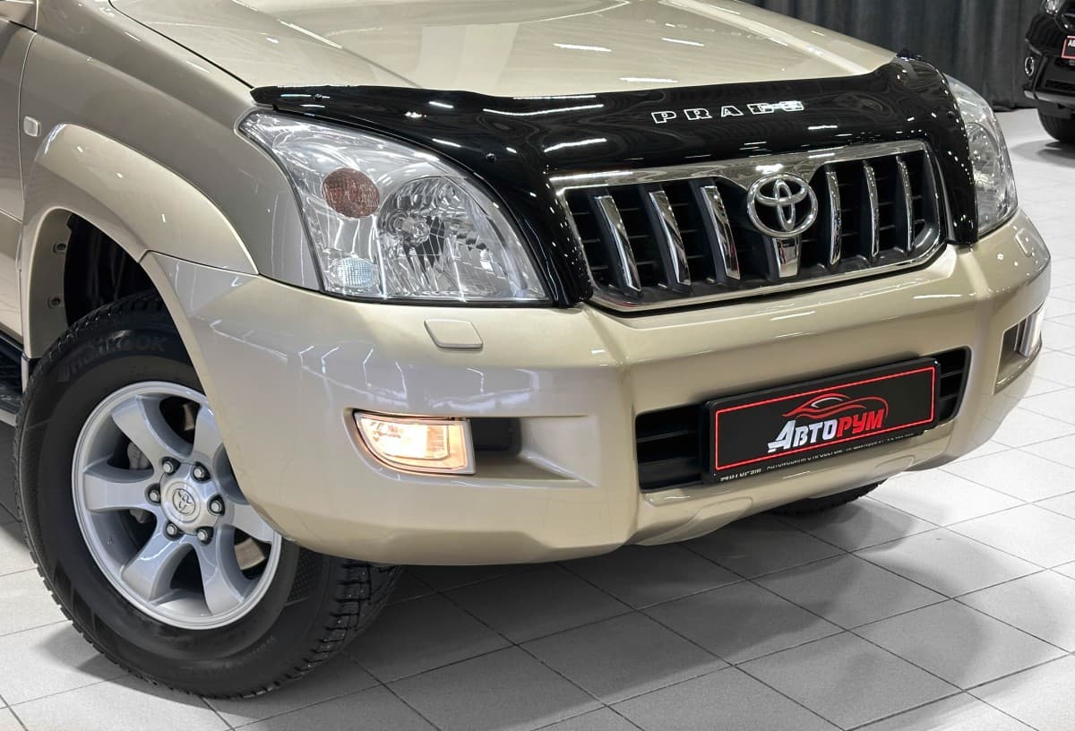 Toyota Land Cruiser Prado - 5